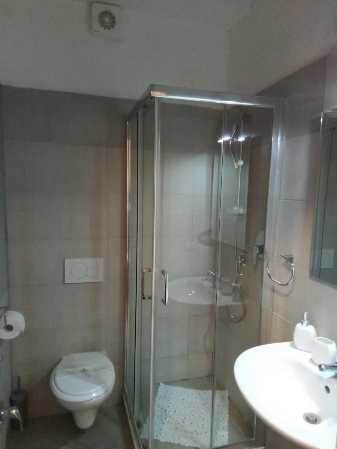 Katrin Luxury Hotel Verona Kültér fotó